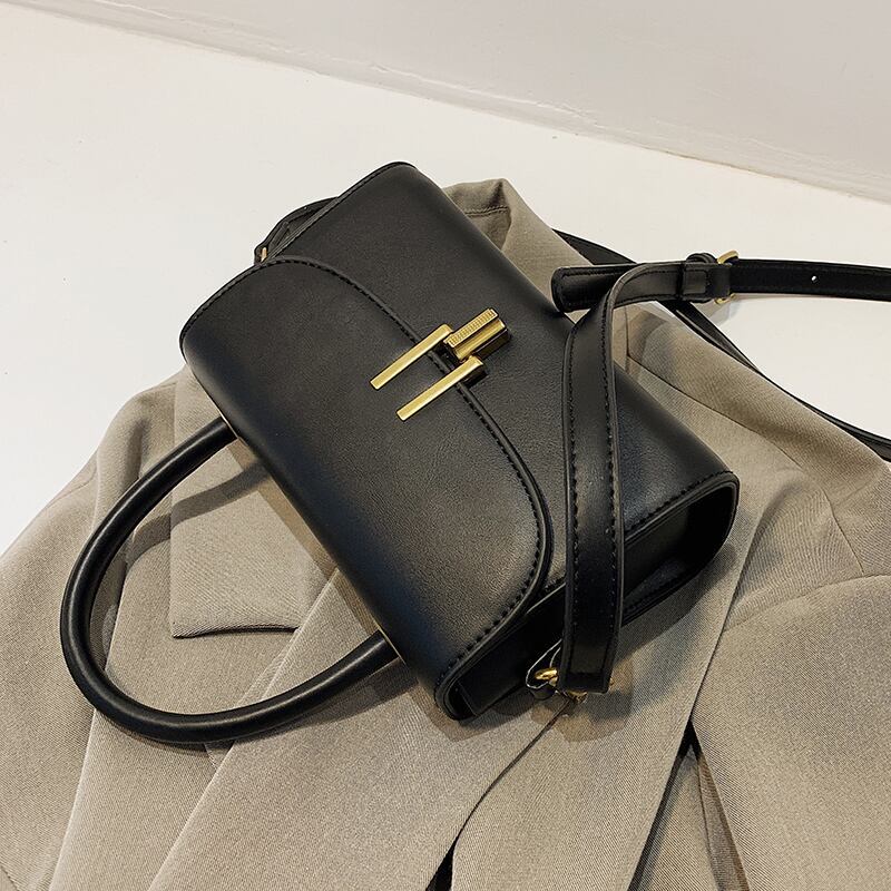 オータムウィンタースタンダードレディースレッドスタイル レトロ 秋物 冬物 スクウェア メッセンジャーバッグ 手作りハンドバック19985086862