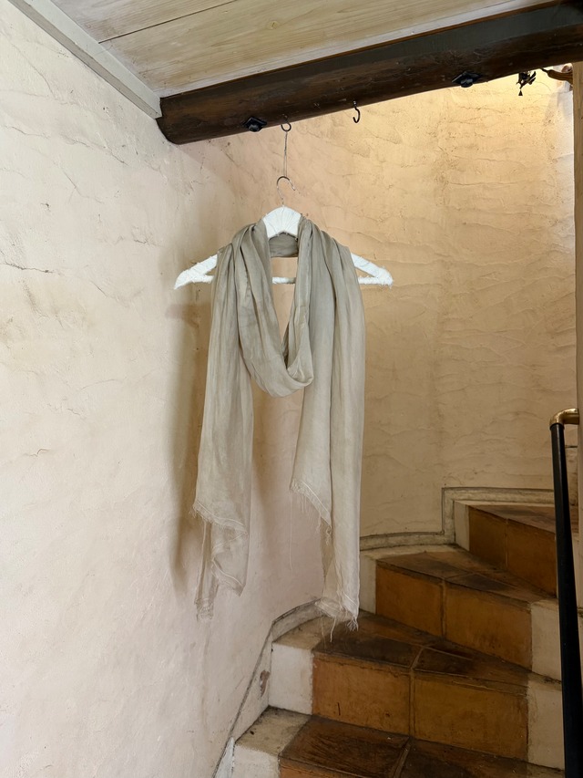 SANCTAMENTE | SHEER STOLE