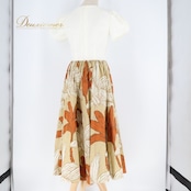 フラダンス 衣装 ワンピース ドレス Hula&Tahiti ホワイト系 パフスリーブ きれい 上品 華やか 鮮やか 明るい かわいい 白 茶 ベージュ ハワイアン アロハ ハワイアンプリント フラ ダンス レッスン 練習 おしゃれ ナチュラル パーティー