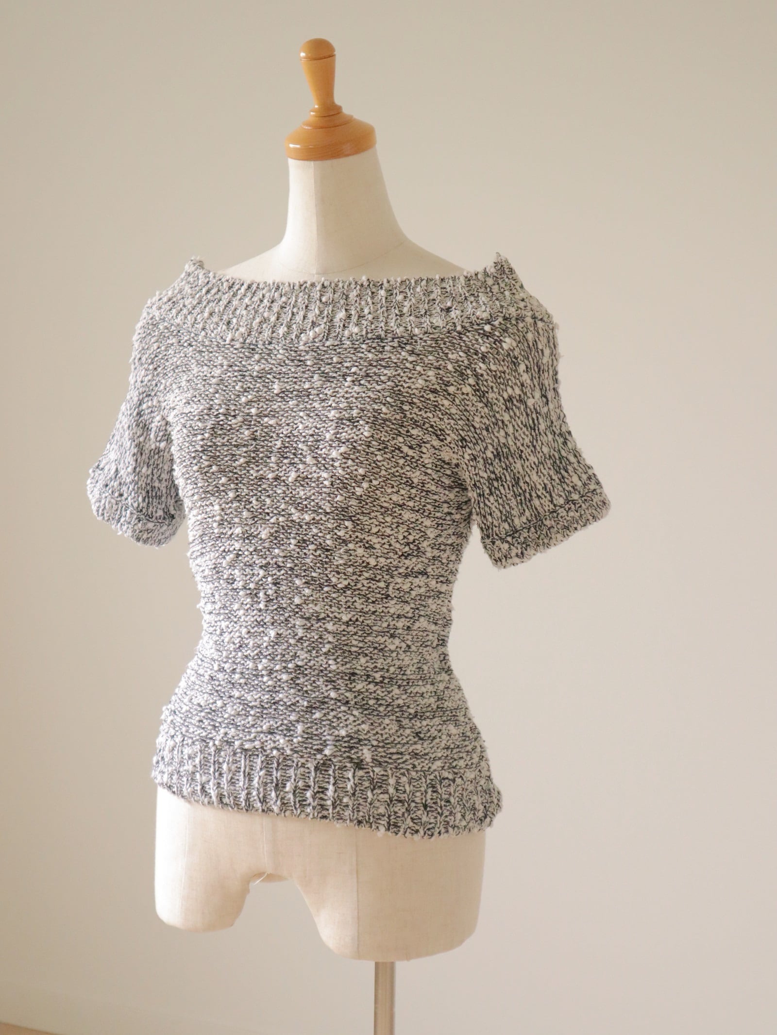 ●nep yarn design knit top(BK)