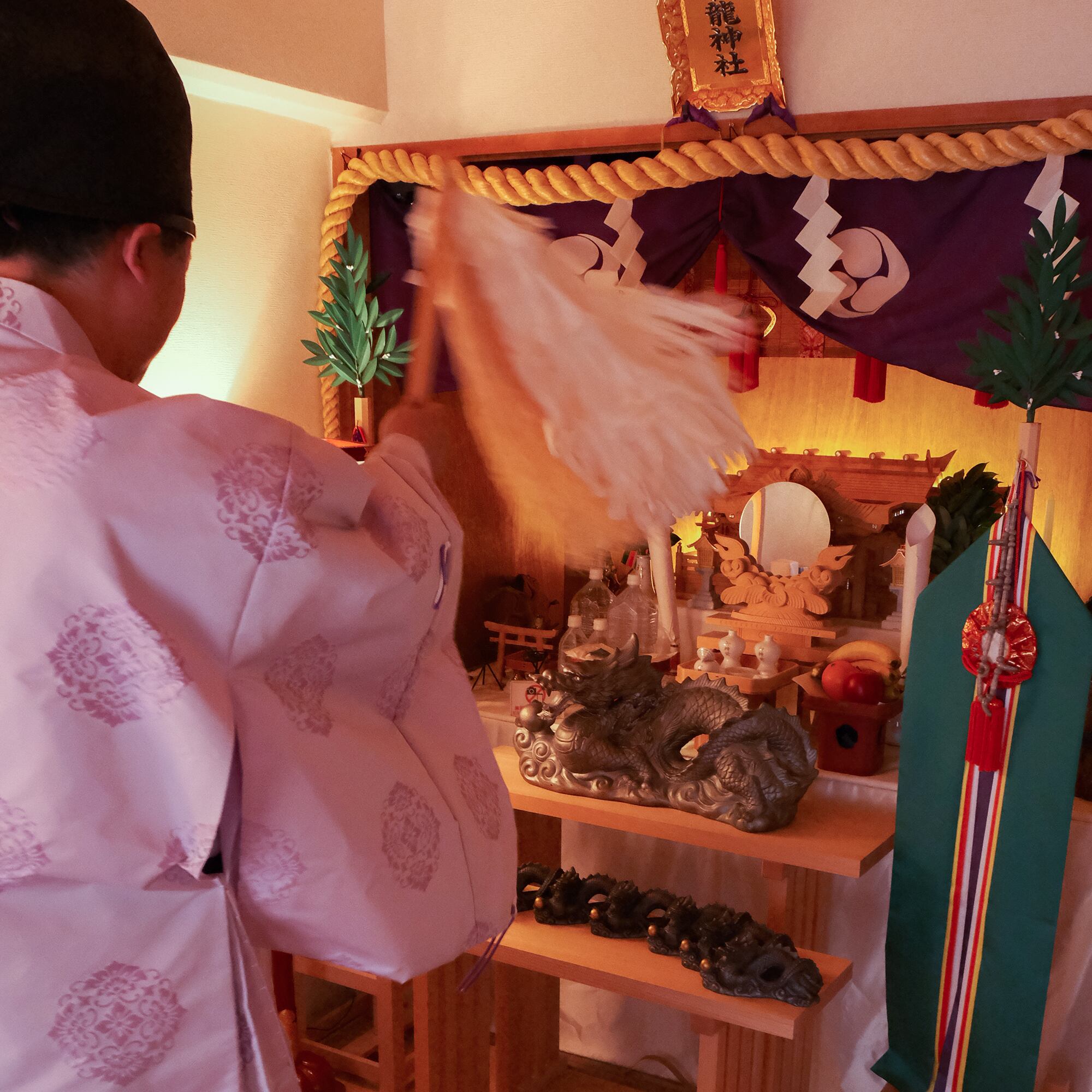 荒波々幾龍神 | 箱根倶楽部 ｜ 癒しの猫仏や安らぎの仏像を販売