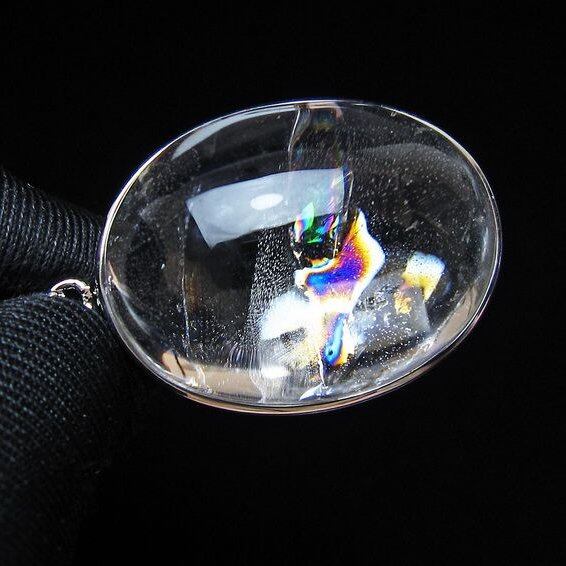アイリスクォーツ 水晶 ペンダント 虹入り メール便可 一点物 112-14118