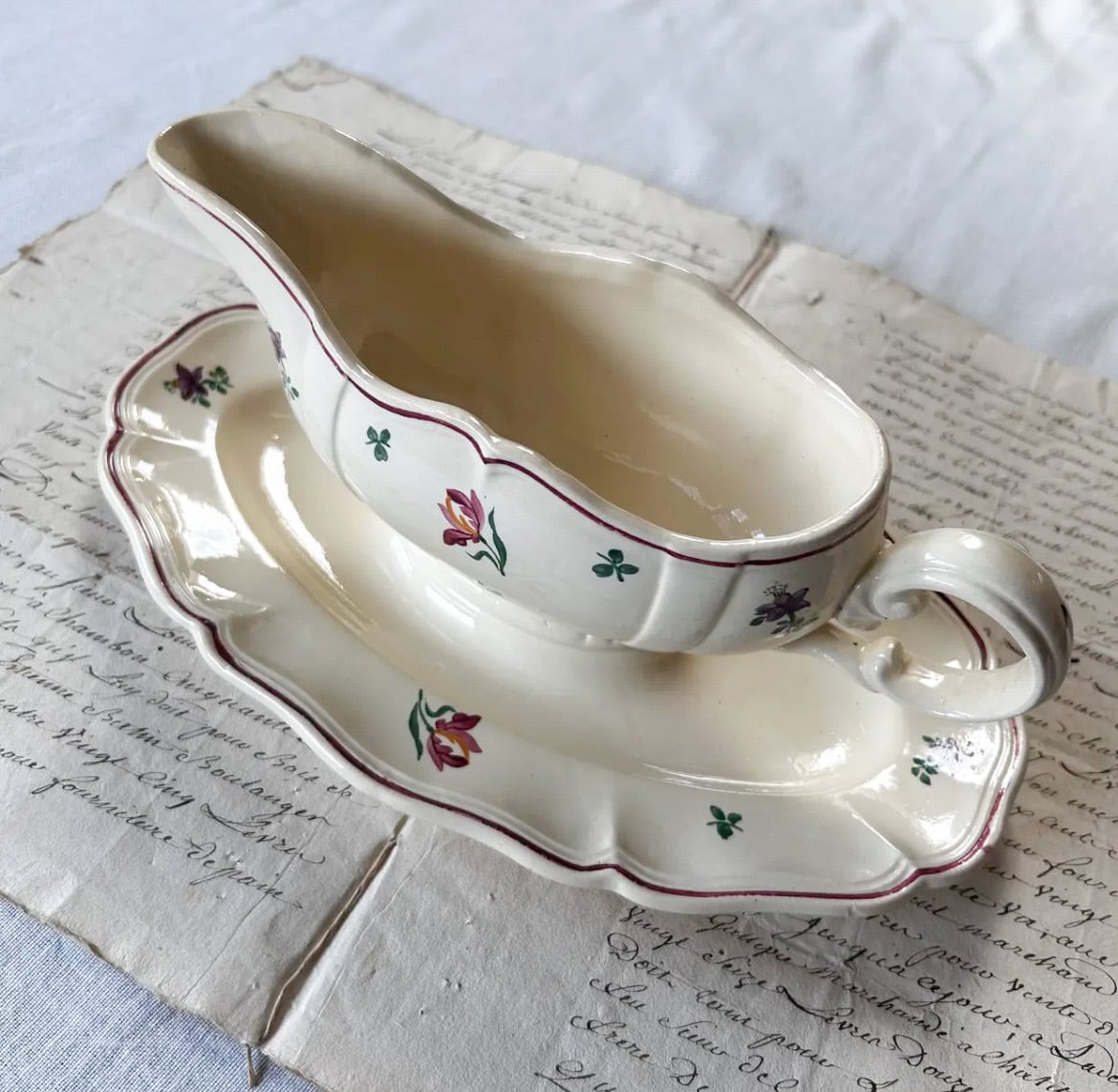 フランス　アンティーク　ソーシエール フランスアンティーク サルグミンヌのソーシエール | フランス