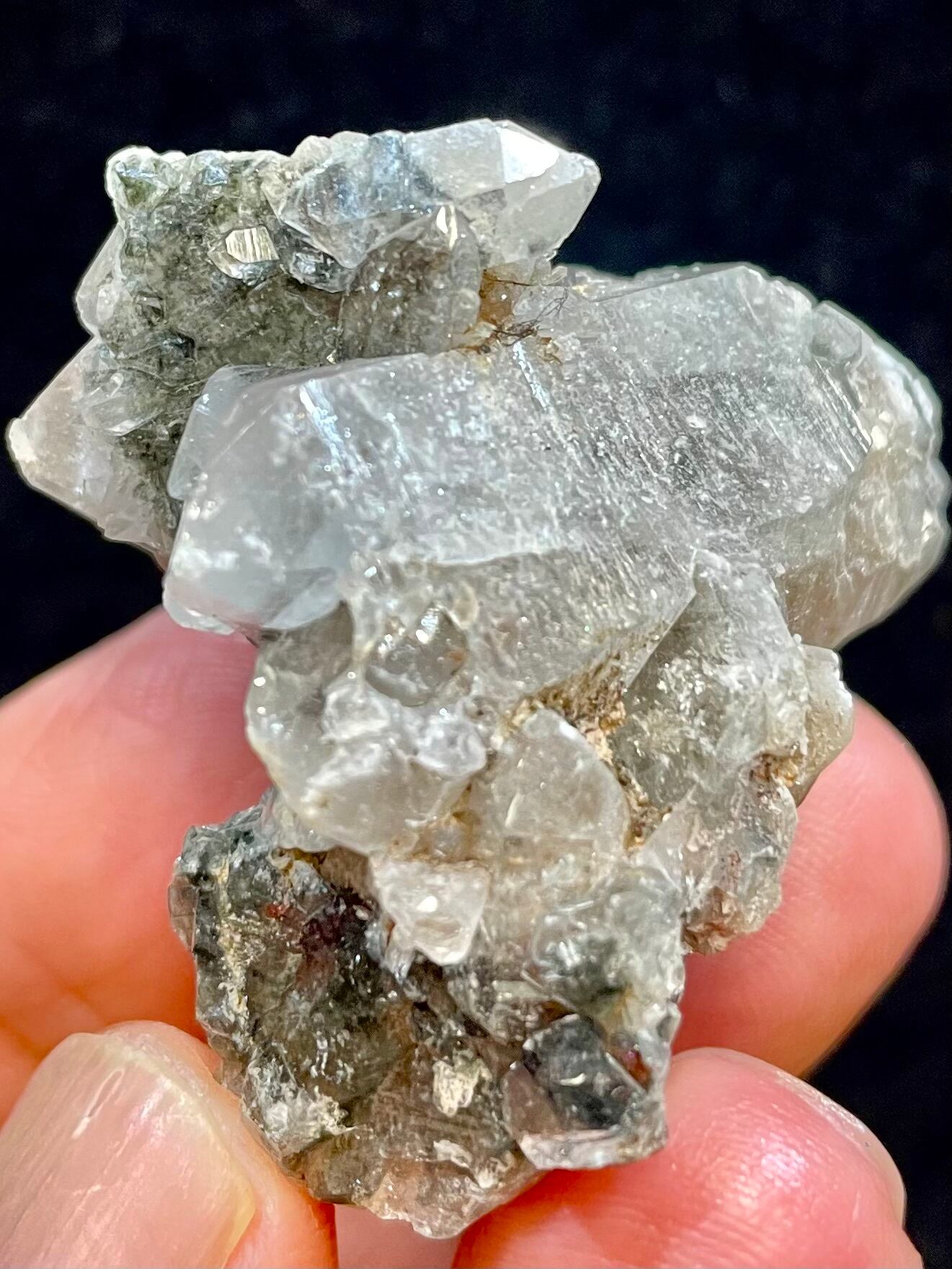 42) 新生「マニカラン・ヒマラヤ」クオーツ・クラスターDT