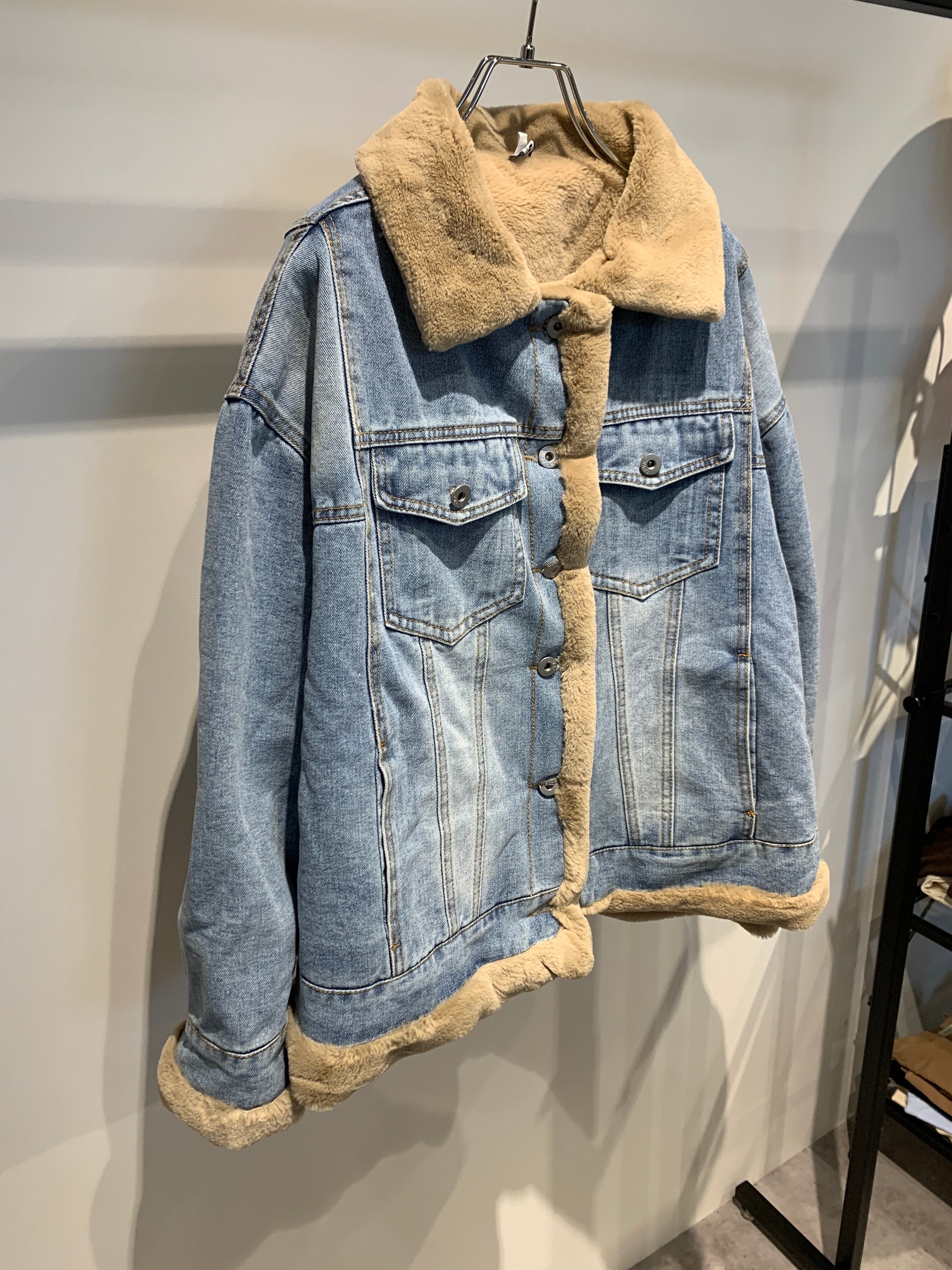 fur trimming denim jacket