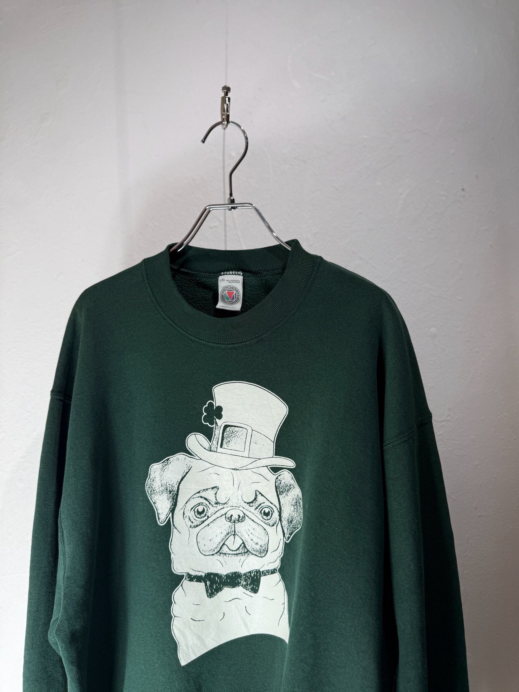 90’s USA Made “St. Patrick’s Day Pug” Graphic Sweatshirt