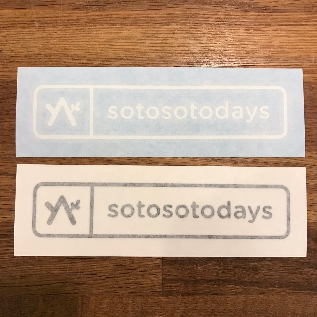 sotosotodays オリジナルカッティングステッカーS 2色セット
