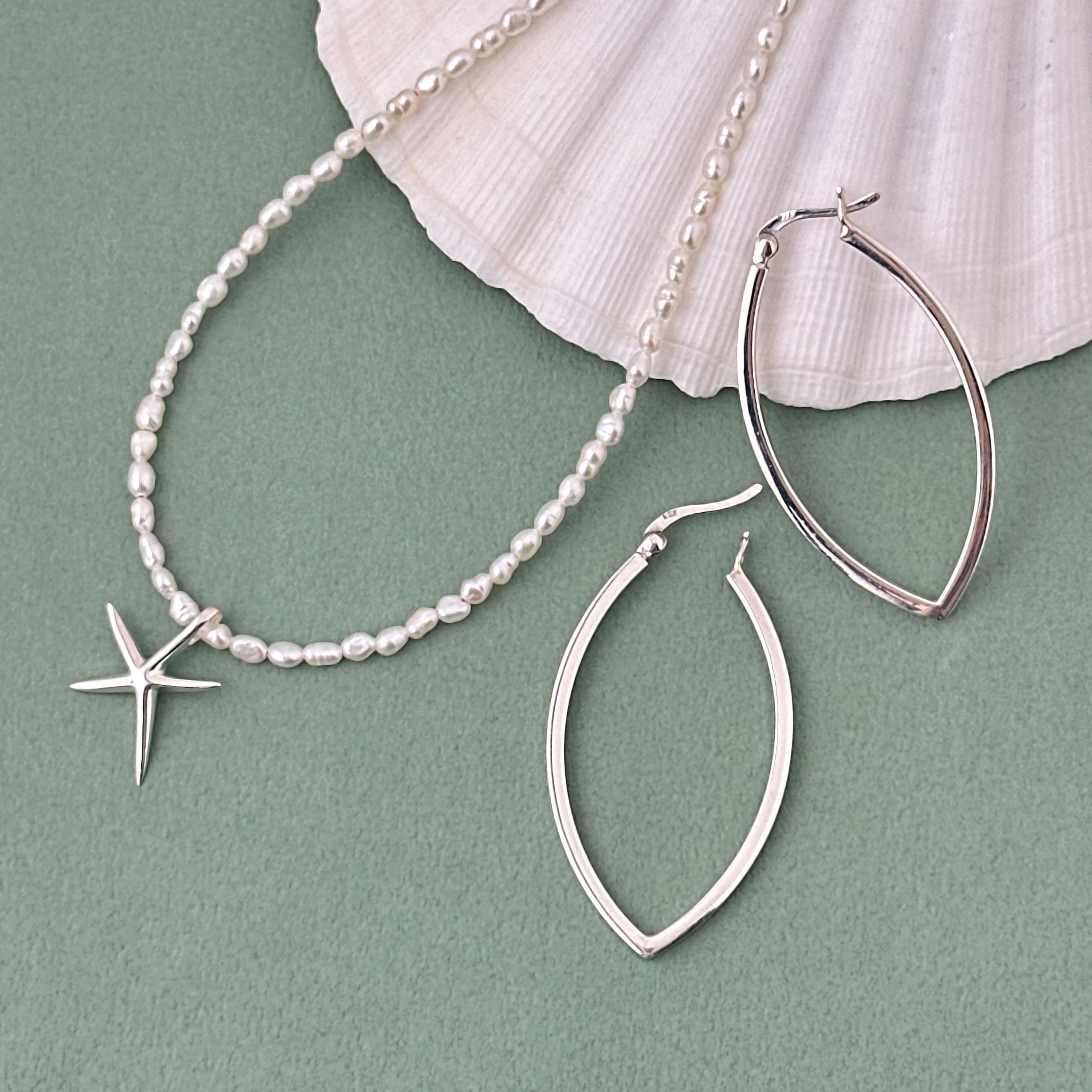 とんがり オーバル フープ ピアス | 【公式通販】鎌倉のシルバー