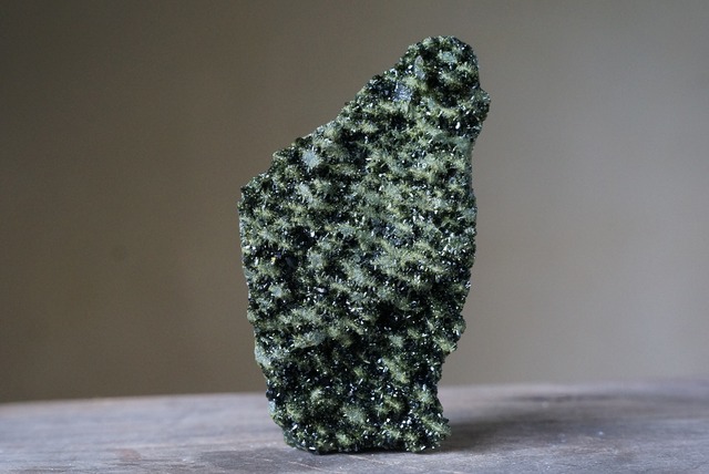 トルコ産エピドート / クォーツ(A)　Epidote / Quartz