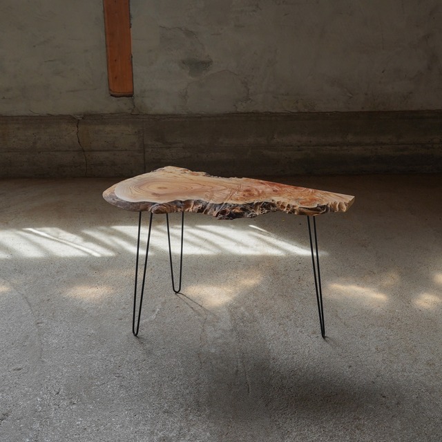 カットした欅のローテーブル（高さ・カラー変更無料）