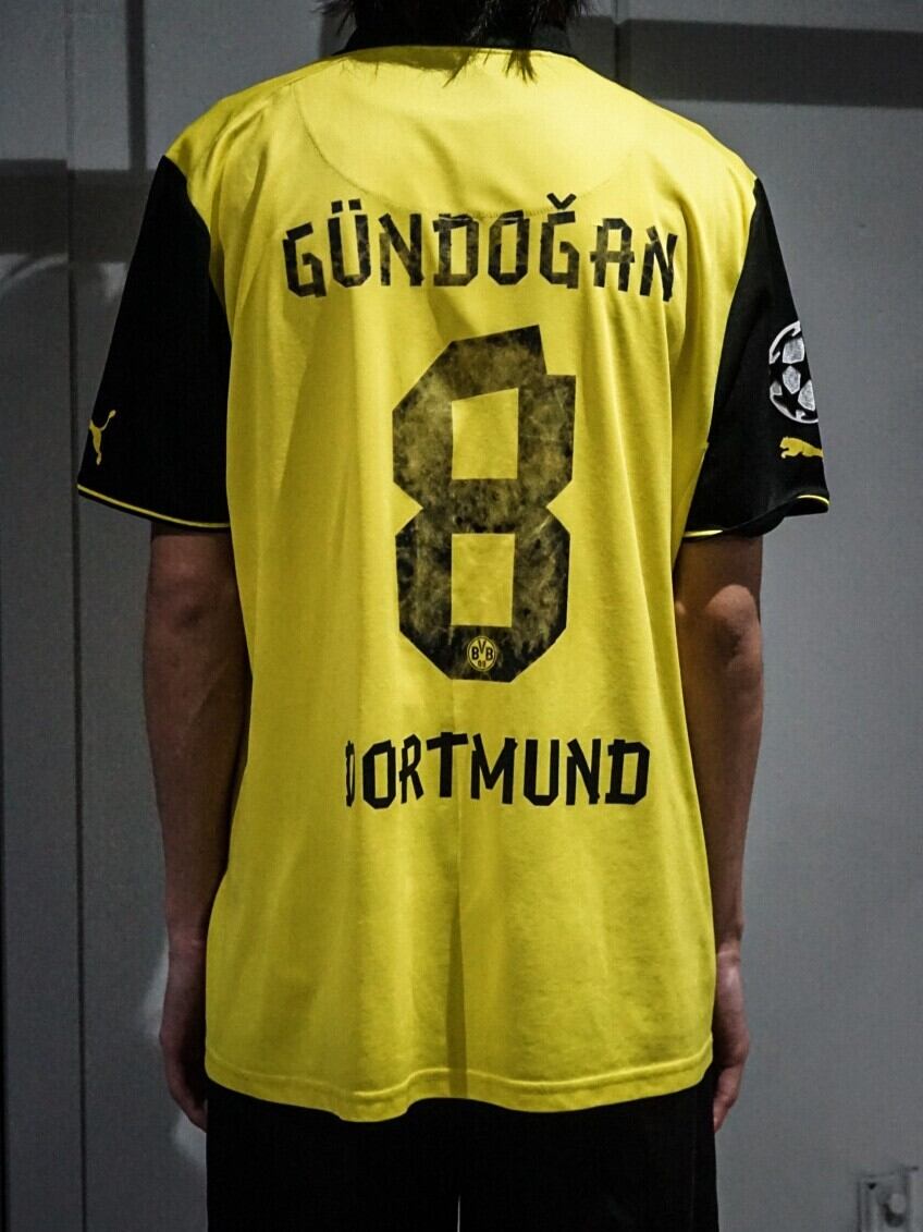 PUMA マンチェスター・シティ GÜNDOĞAN 8番 シャツ PUMA マンチェスター・シティ GÜNDOĞAN 8番 シャツ