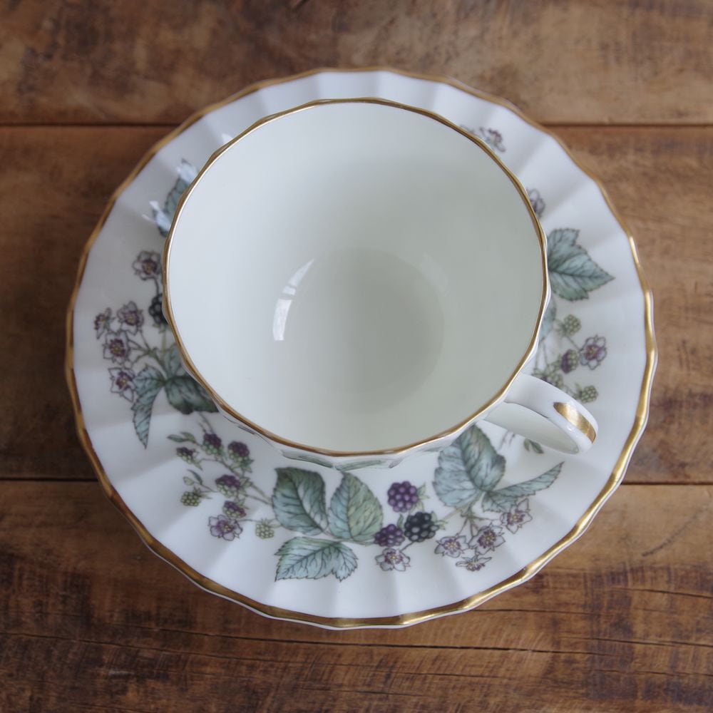 ロイヤルウースター ラビニア ティーカップ ソーサー Royal Worcester 