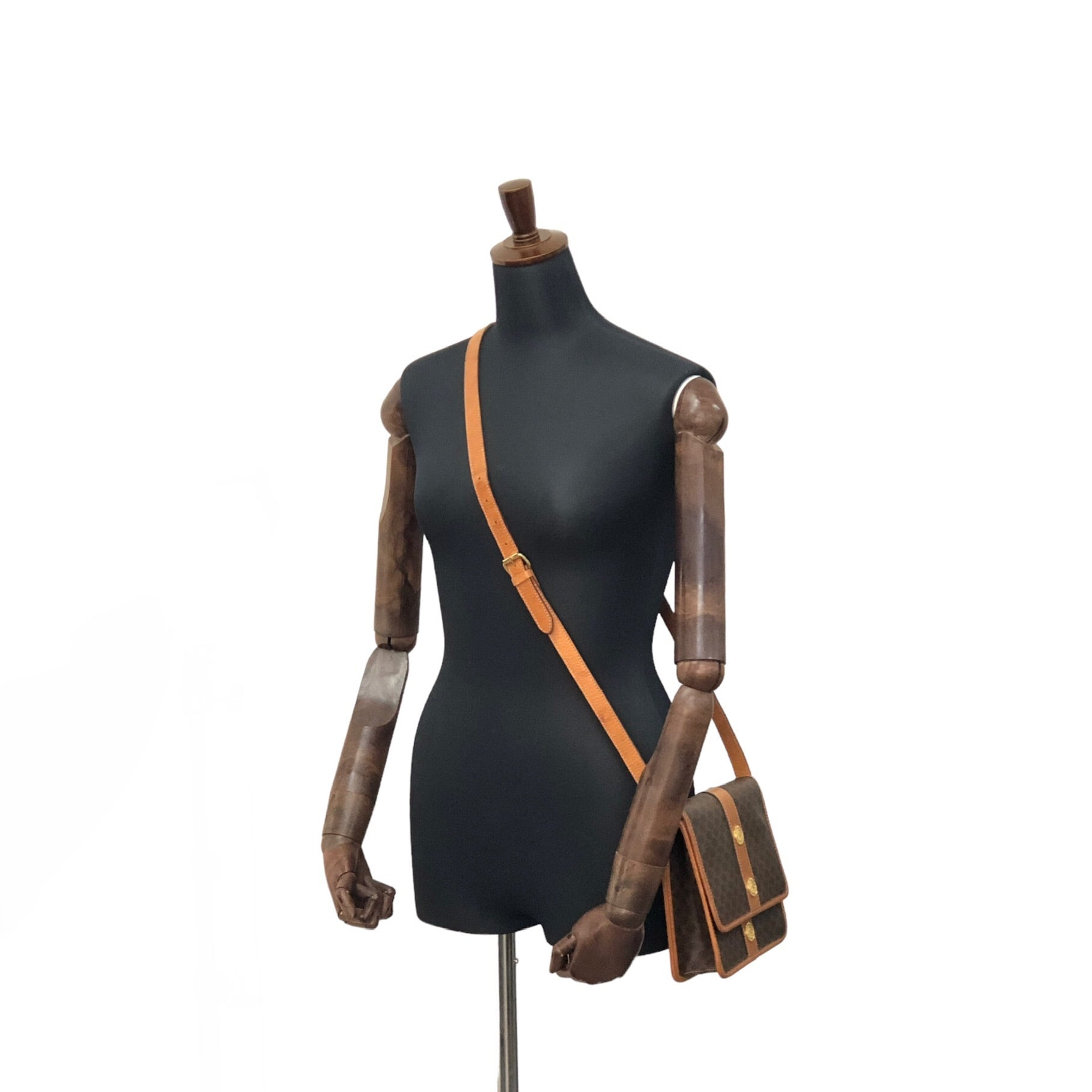 CELINE セリーヌ マカダム メダルモチーフ レザー ショルダーバッグ 