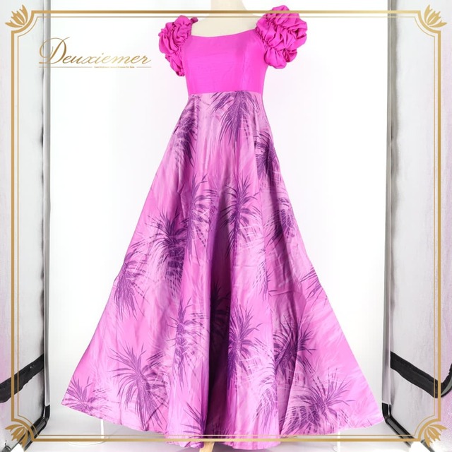 ハワイアンダンス 衣装 CoCoEmily ココエミリー ワンピース フラダンス パープル系 日本製 植物柄 ハワイアンプリント フリル袖 アロハ フラ ダンス レッスン 練習 フレアスカート 華やか 鮮やか かわいい おしゃれ 上品 ピンク系 ワンピースタイプ フラドレス 半袖 フリル フレア くすみなし 結婚式 二次会 発表会 舞台衣装 マハロ レッスン着 練習用 上品コーデ エレガント ハワイアン 旅行 リゾート 2表記 ポリエステル100 フロントデザイン 背面ファスナー仕様なし 伸縮性なし