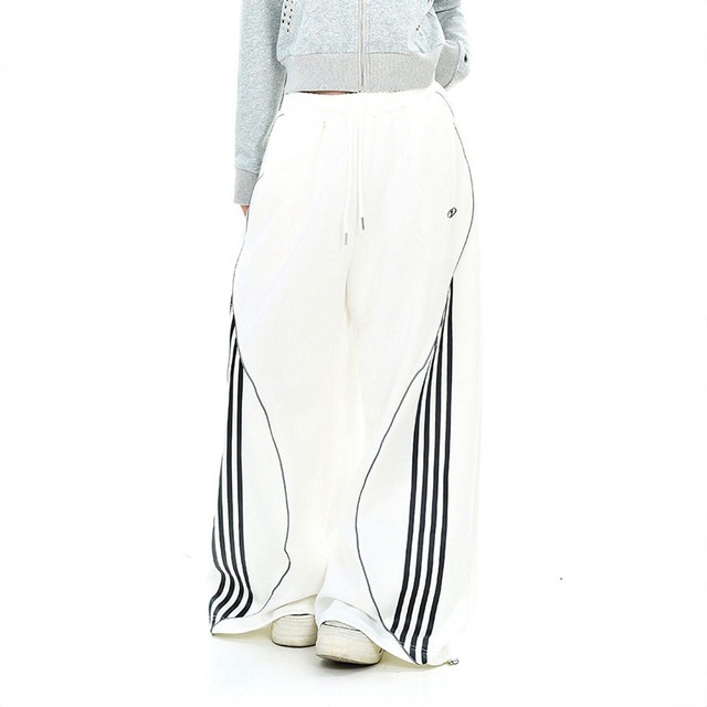 カーブパイピングスリーラインワイドパンツ 2col   R02755