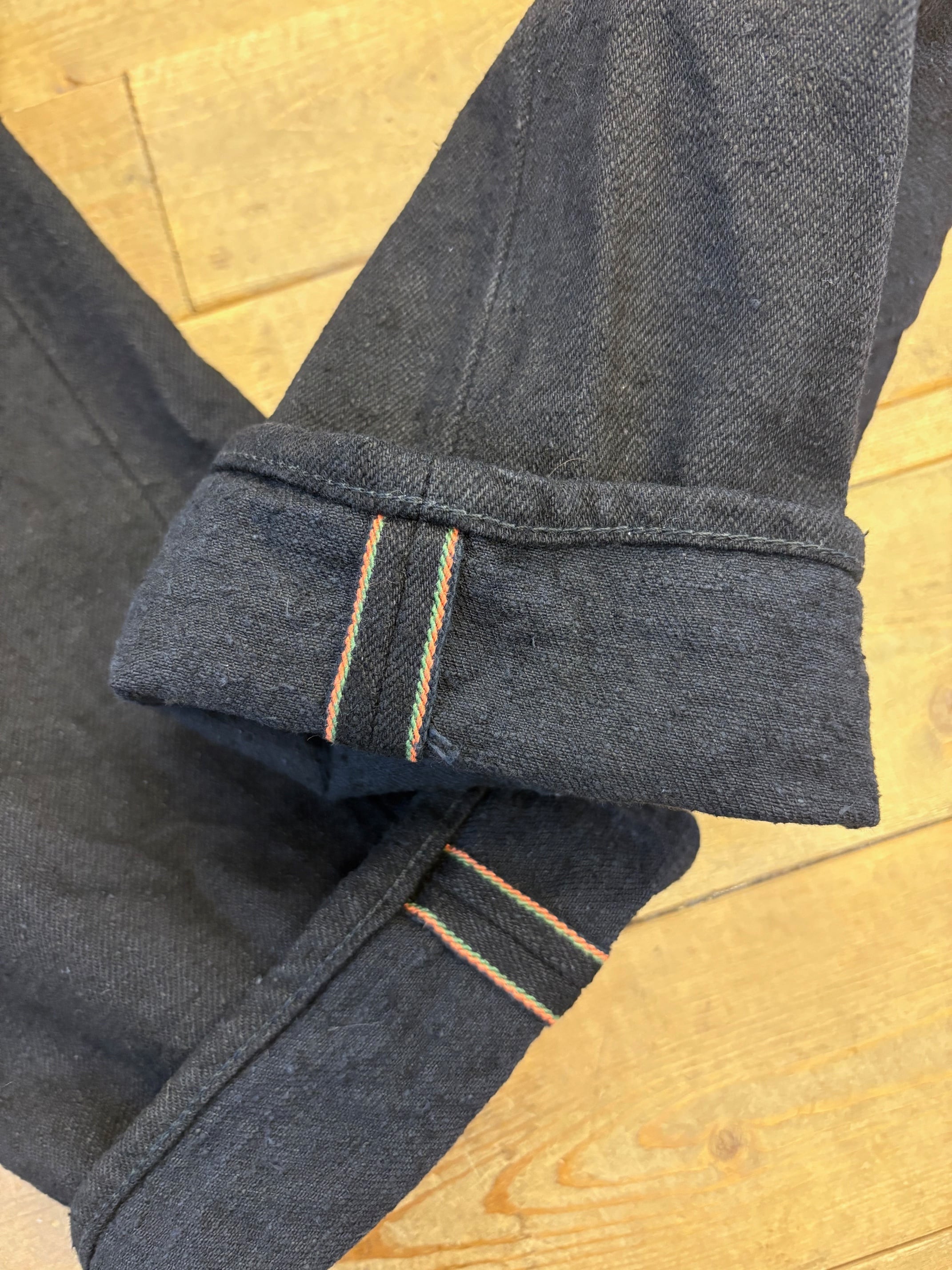 鬼デニム ONI DENIM 902 CCD-BKBK 15oz Crushed Concrete Denim BLACK