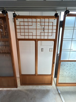 グラデーションガラス戸