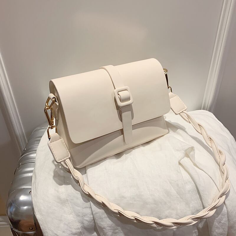 小さなバッグ女性のバッグ2020新しいトレンディな野生のシンプルなシンプルなショルダーメッセンジャーバッグ夏のネット赤いファッション小さな正方形のバッグ Tiancai_Wing_Bag6254825