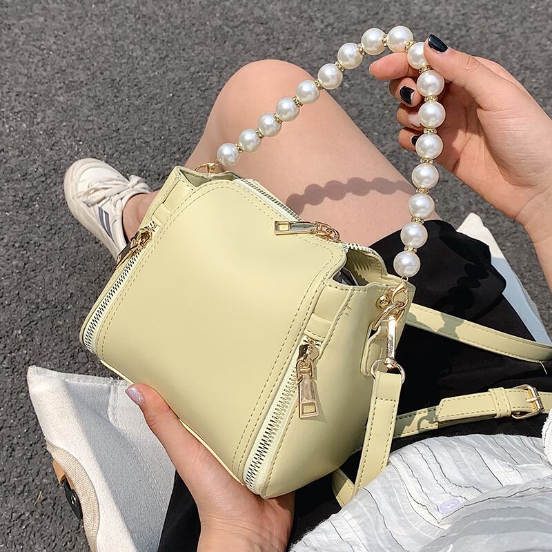 パールチェーン 真珠 メッセンジャーバッグ Tiancai_Wing_Bag30211981650