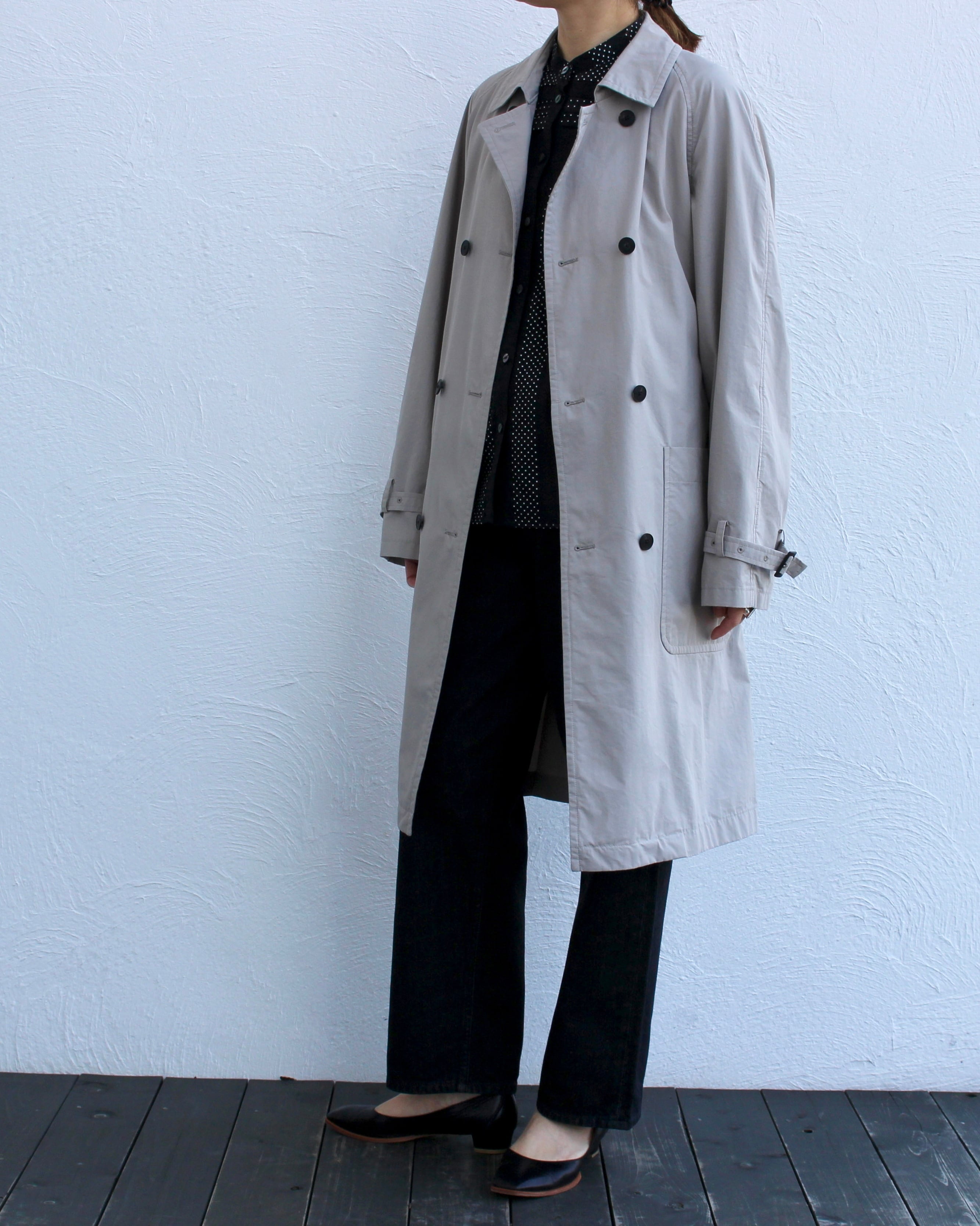 ATON/trench coat | Coffee Restaurant & Boutique mari