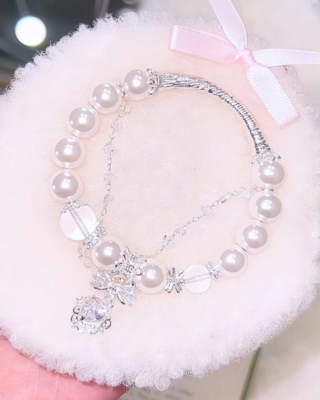 愛される未来へ歩き出す｜ミルキークォーツの花嫁ブレスレット❤︎B437