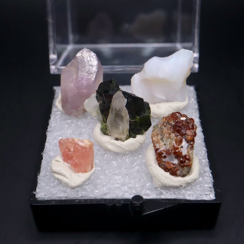 アメリカ産・鉱物標本サムネイルケースセット! OTH125 原石 天然石 鉱物