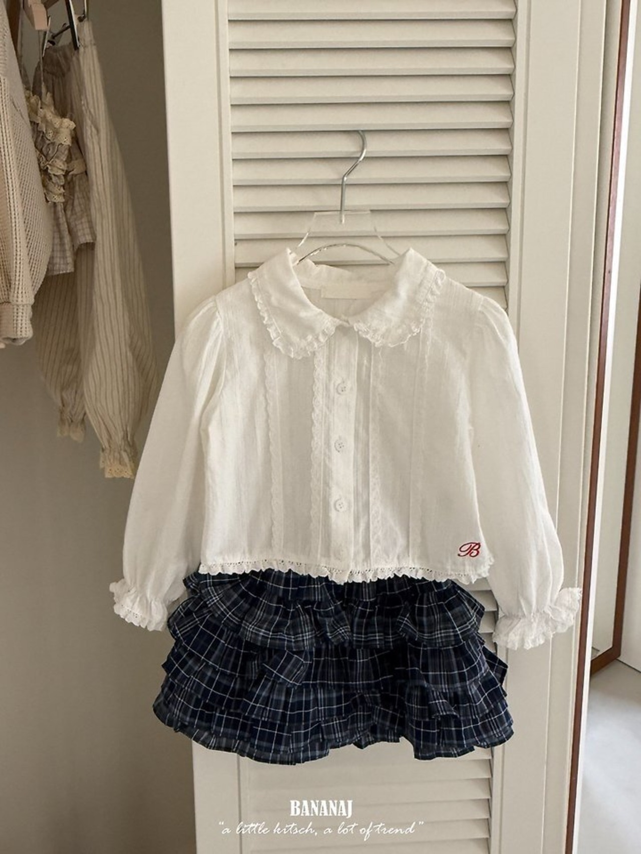 韓国子供服 / BANANA J / 26Autumn / メルシー ブラウス / 秋服 / キッズ *XS~JS*