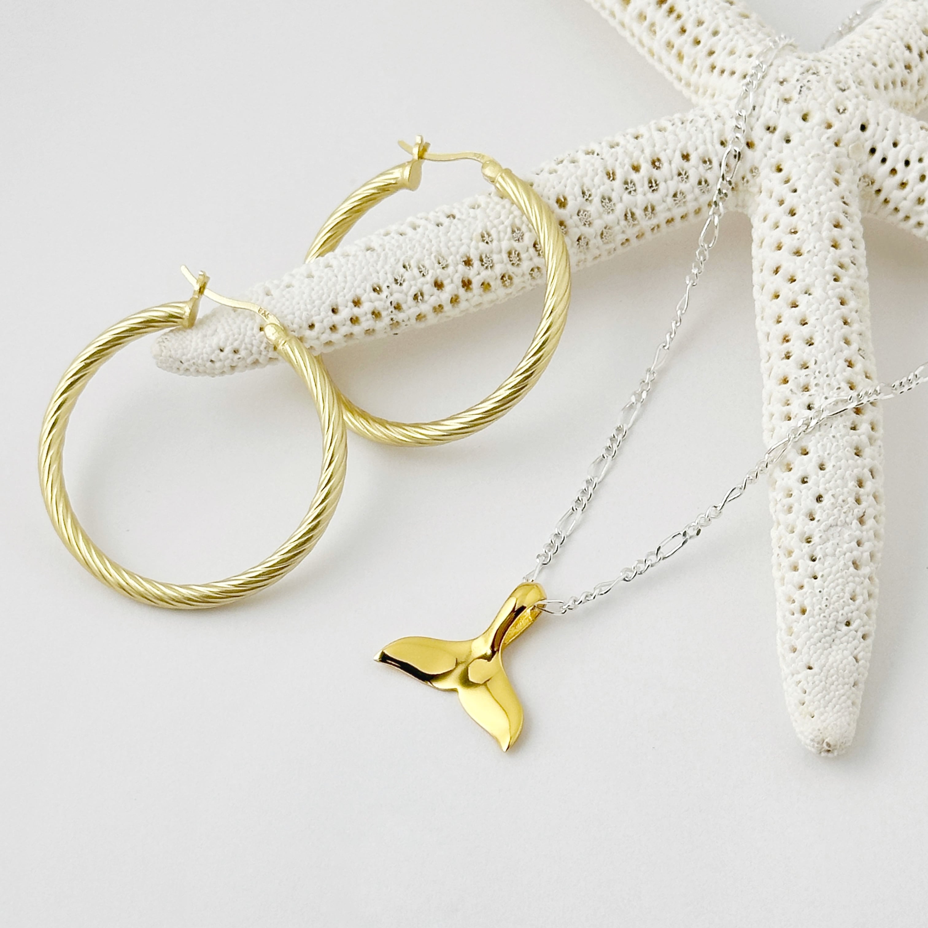 ラスト1！！】Gold Coating ホエール テイル 鯨の尻尾 ペンダント