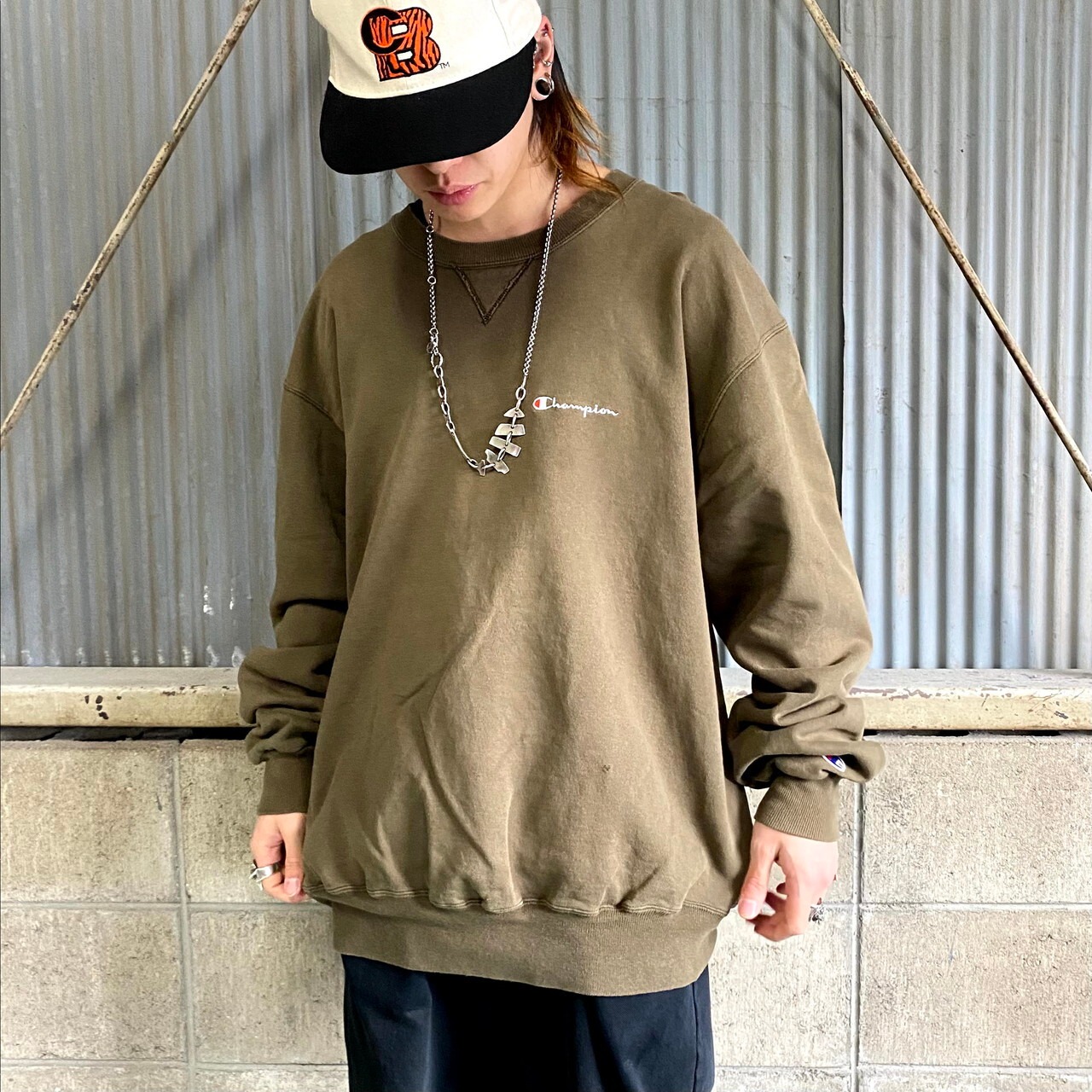 ビッグサイズ 90年代 Champion チャンピオン ロゴ刺繍 スウェット 