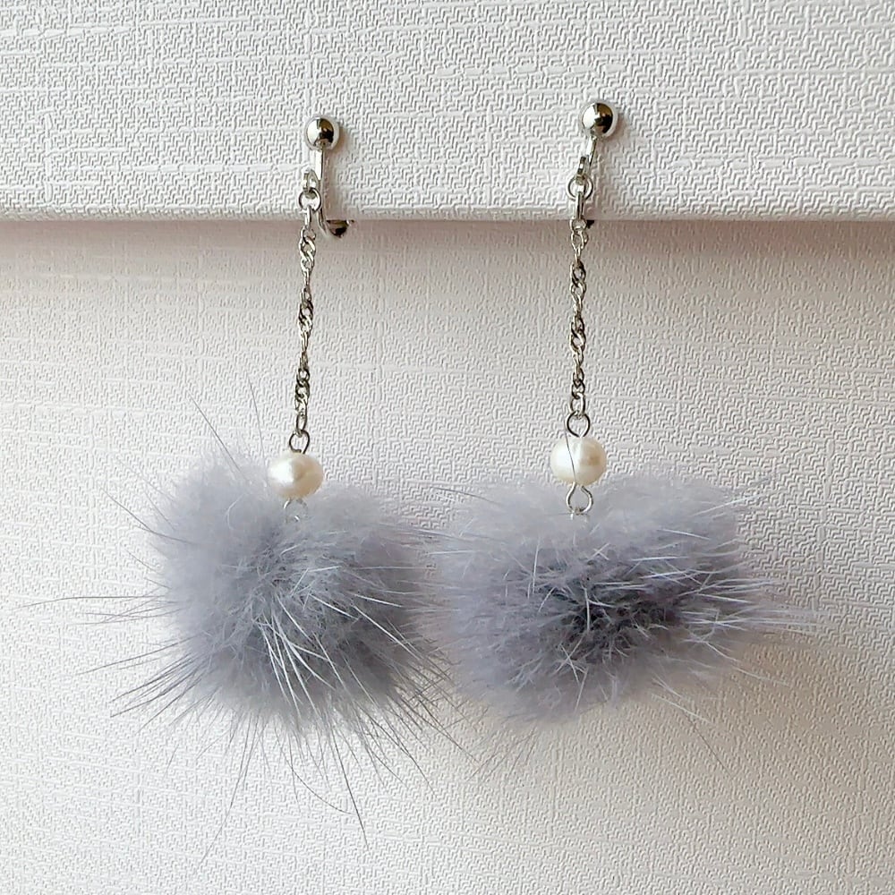 Y様専用 シルバースクリューチェーンxホワイトツヤパールxホワイトファーイヤリング