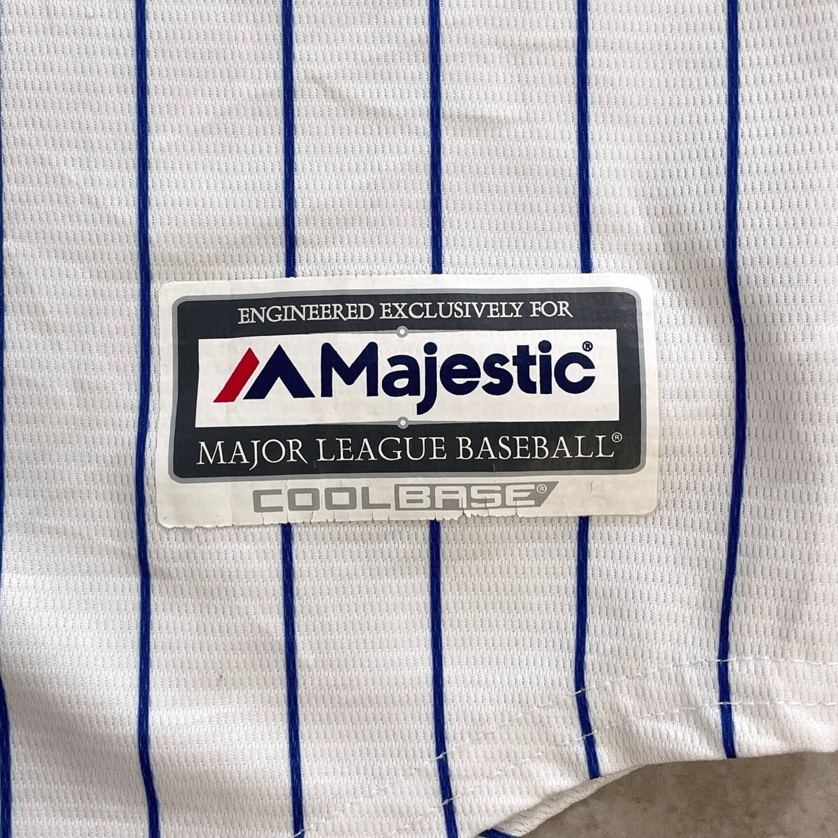 Majestic CHICAGO CUBS ピンストライプ ベースボールシャツ メンズM