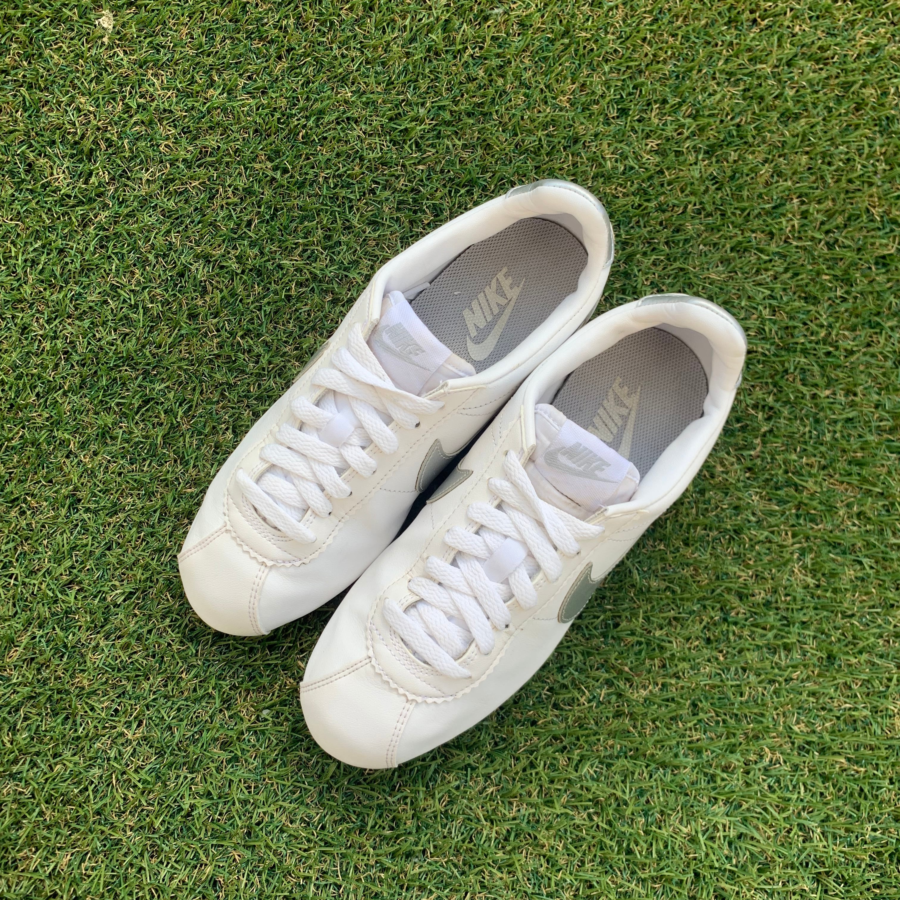 NIKE CLASSIC CORTEZ LEATHER ナイキ クラシックコルテッツ レザー