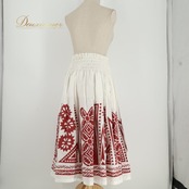 フラダンス 衣装 ALOHA STANDARDS アロハスタンダード パウスカート ホワイト系 ハワイアンプリント ハワイアン ハワイアンダンス アロハ フラ ダンス レッスン 練習 レッド系 白 赤 シングル フレア スカート 華やか 鮮やか かわいい おしゃれ 上品 大人っぽい 大人 レディース