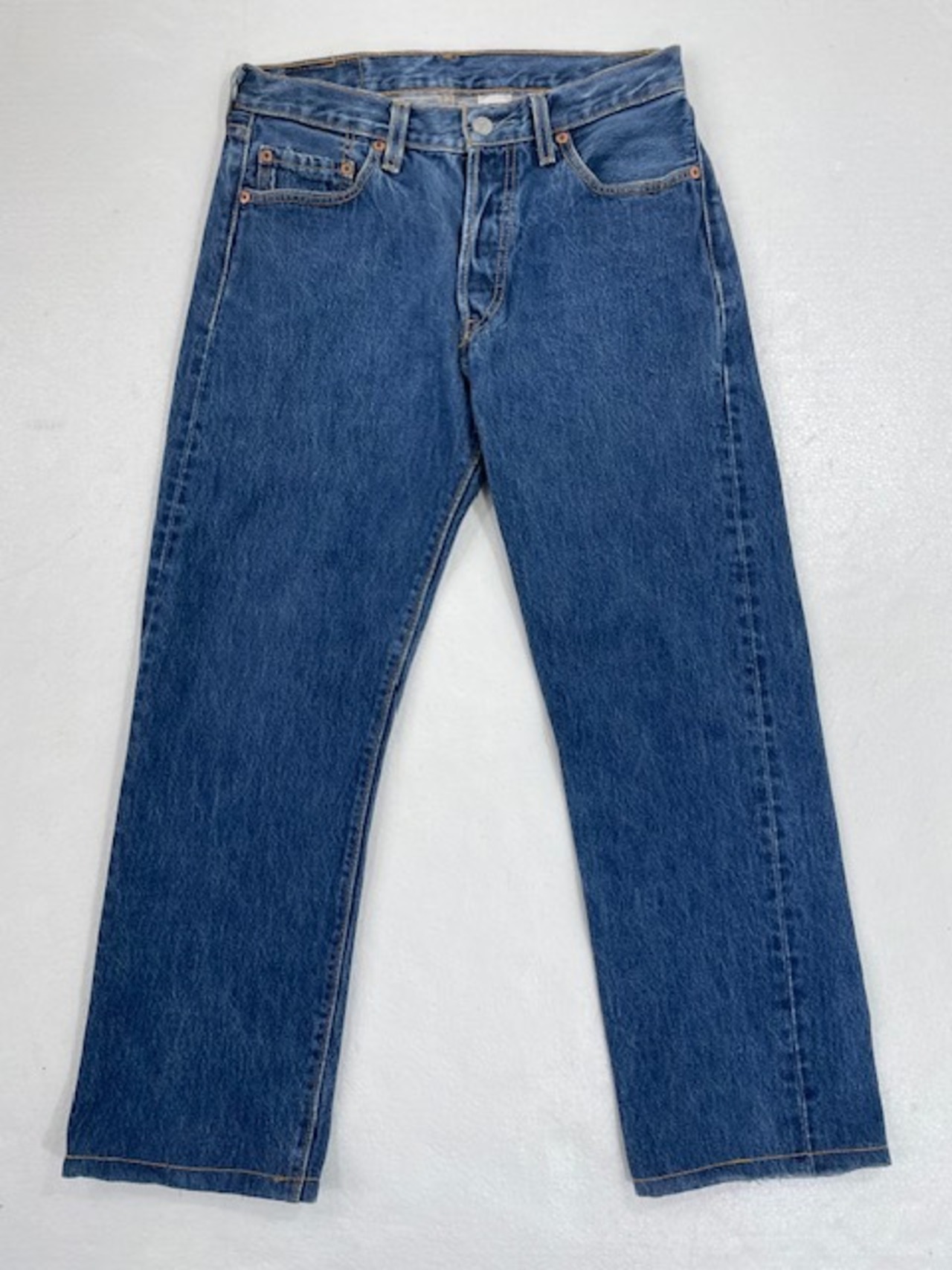 M-283  リーバイス 501レギュラー古着 2003年米国製刻印324   W77cm(ぐるり） 股下 68cm