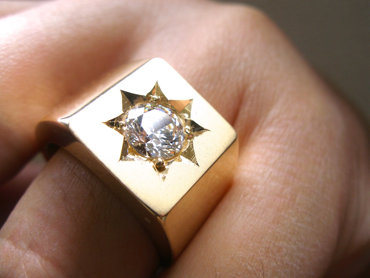 仁尾彫金『一つ星ジルコニア、プラチナ、サンダー印台リング  