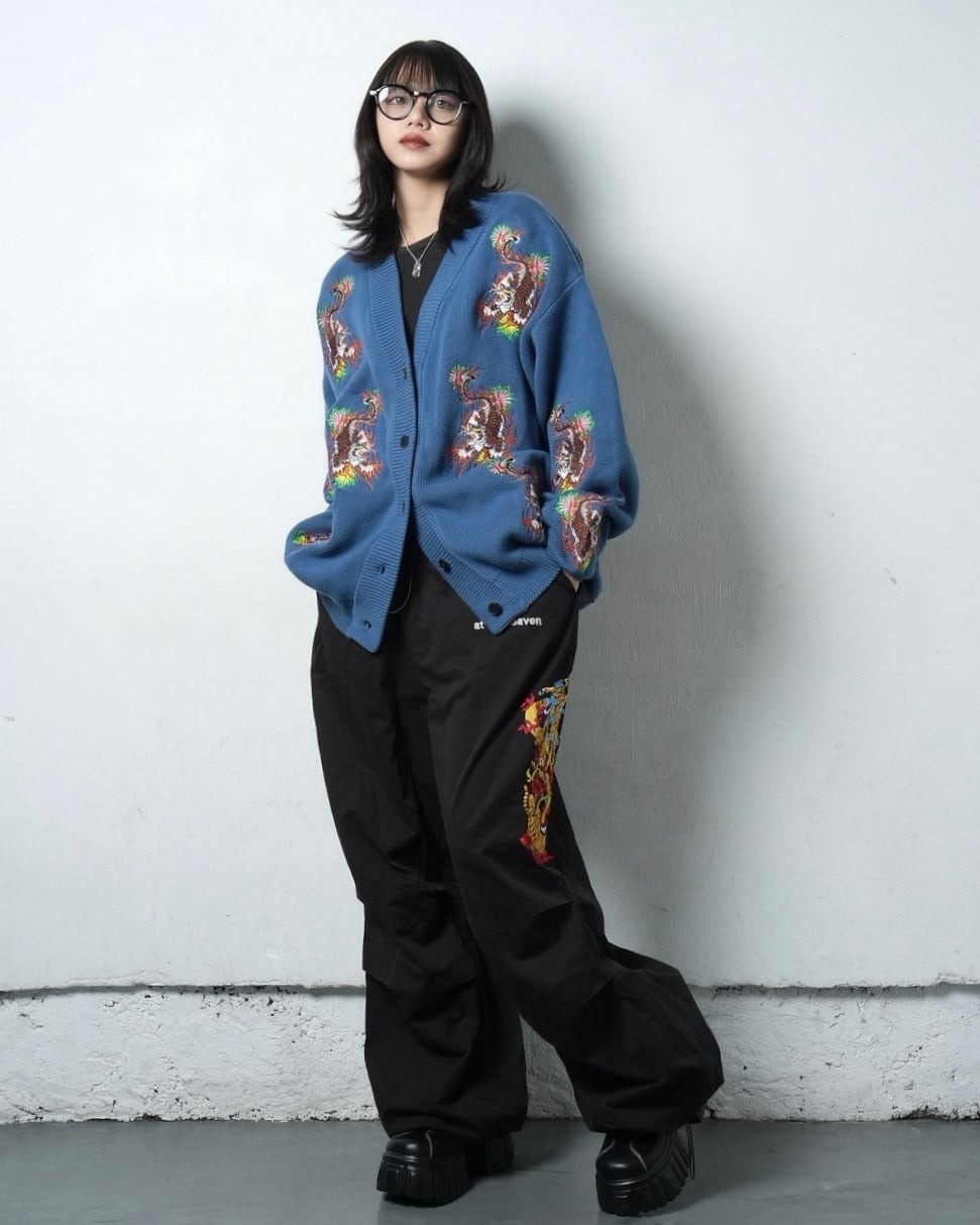 総柄 TIGER knit cardigan/Blue | チュウカタベタイ