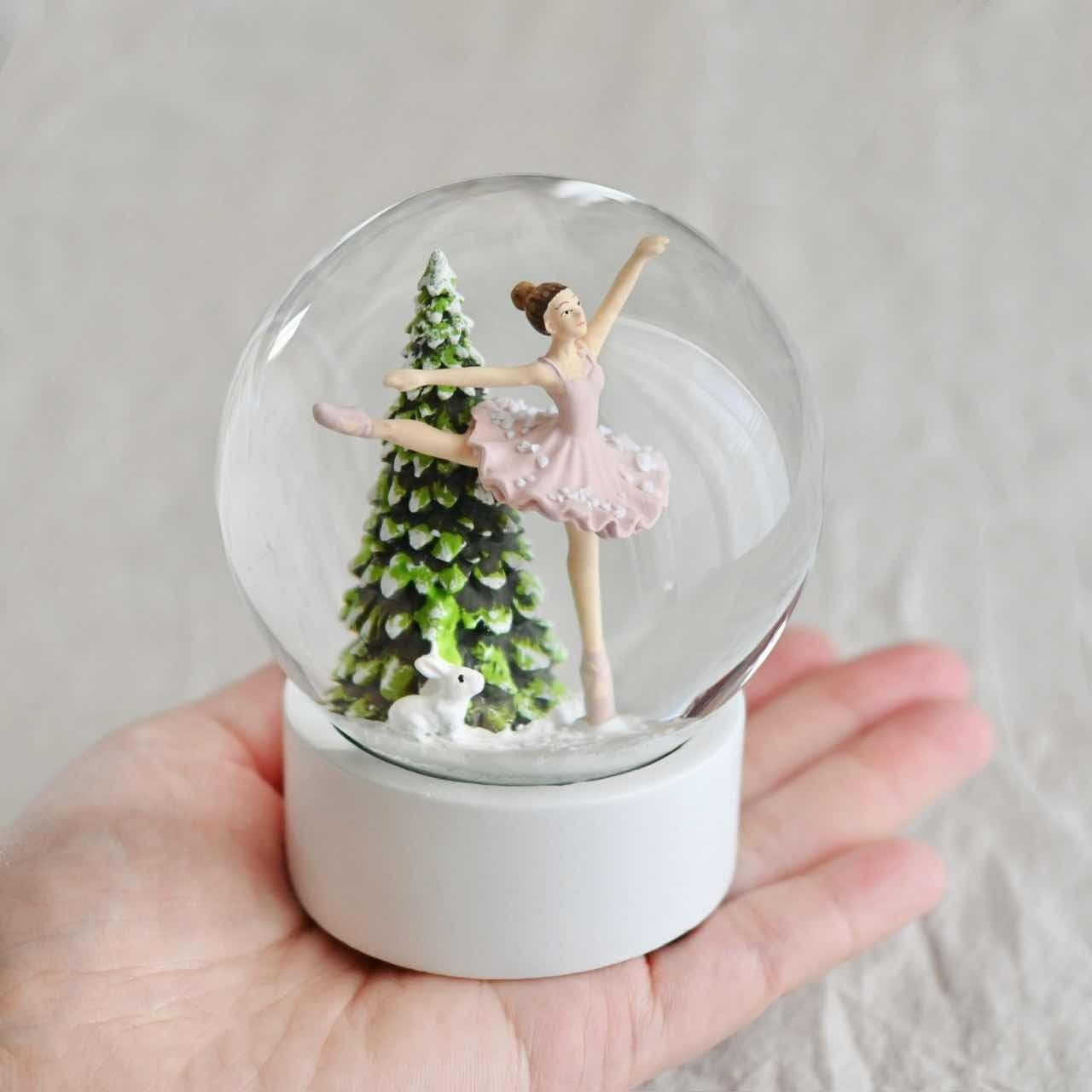 バレリーナと雪景色のスノードーム｜クリスマス飾り ナチュラル