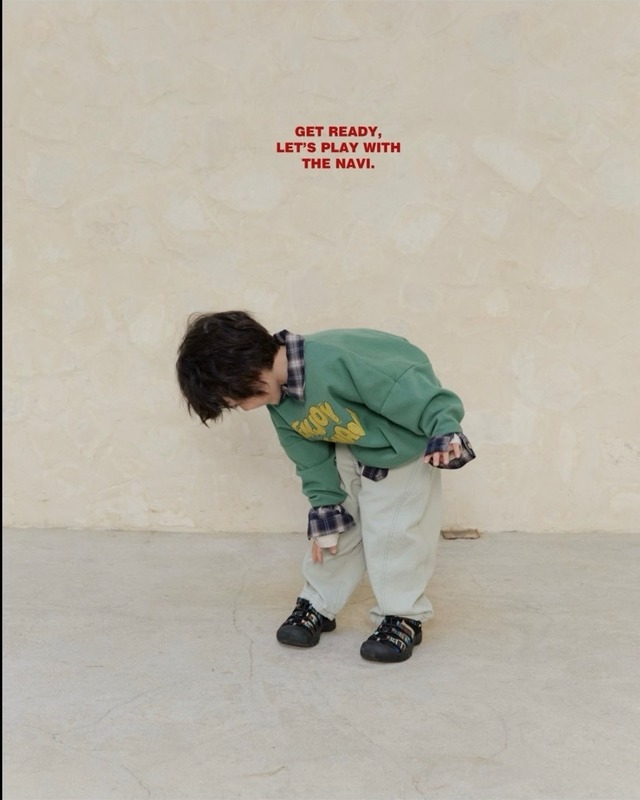 予約⌇navi / Round T-shirt