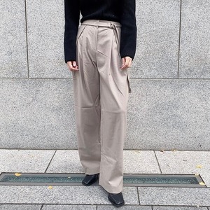 Belt tuck wool pants / beige(12月中旬〜下旬頃発送予定)