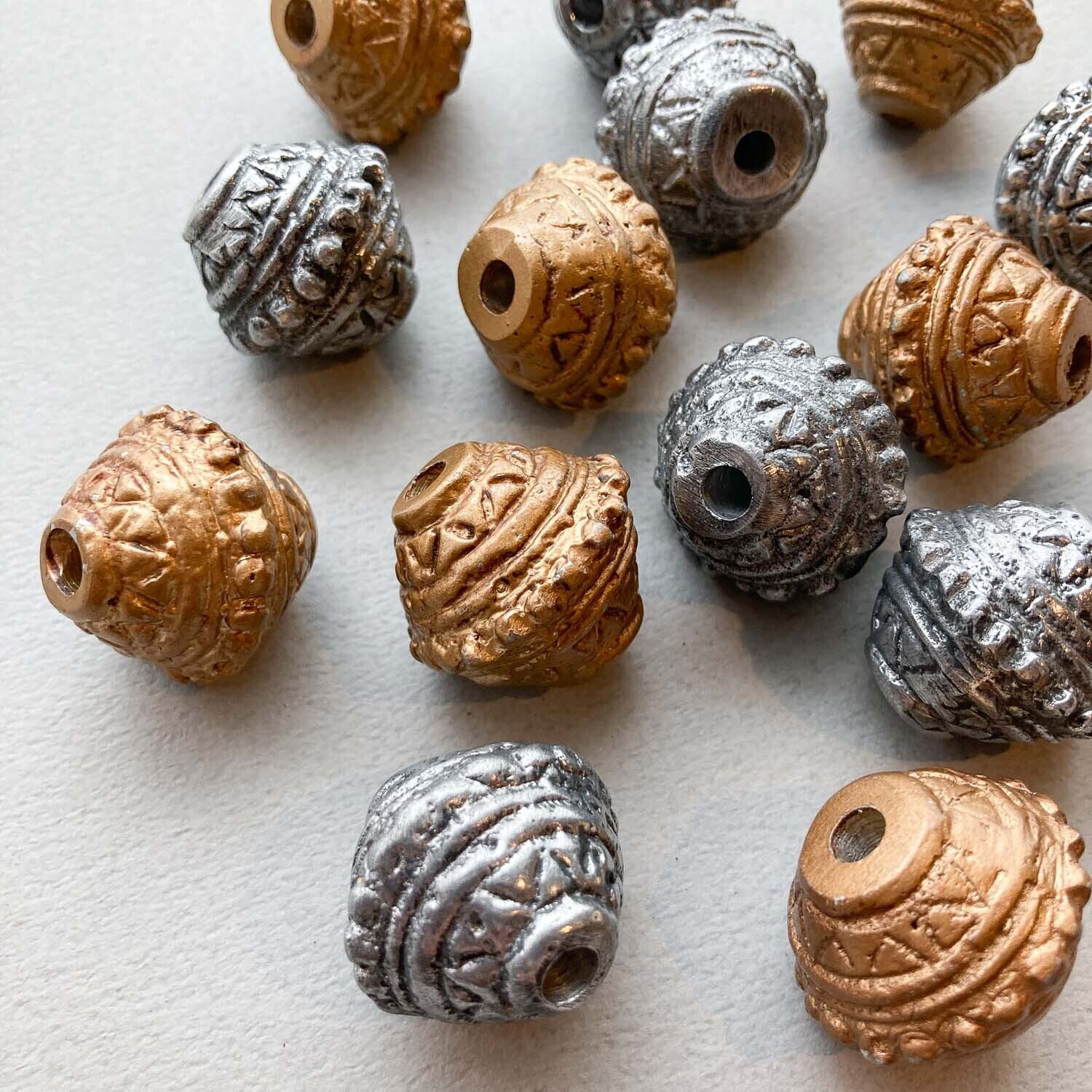 再入荷〉双円錐型ジュラルミンビーズ | Dua-アクセサリーパーツショップ