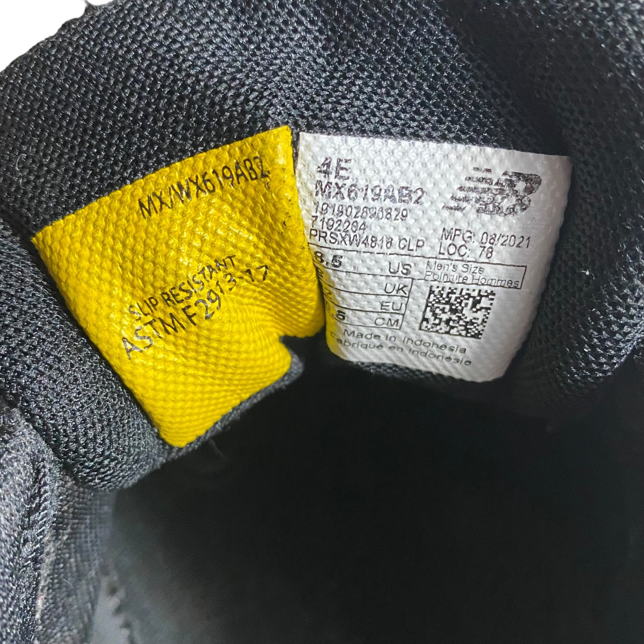 NEW BALANCE “619” leather sneakers “triple black”