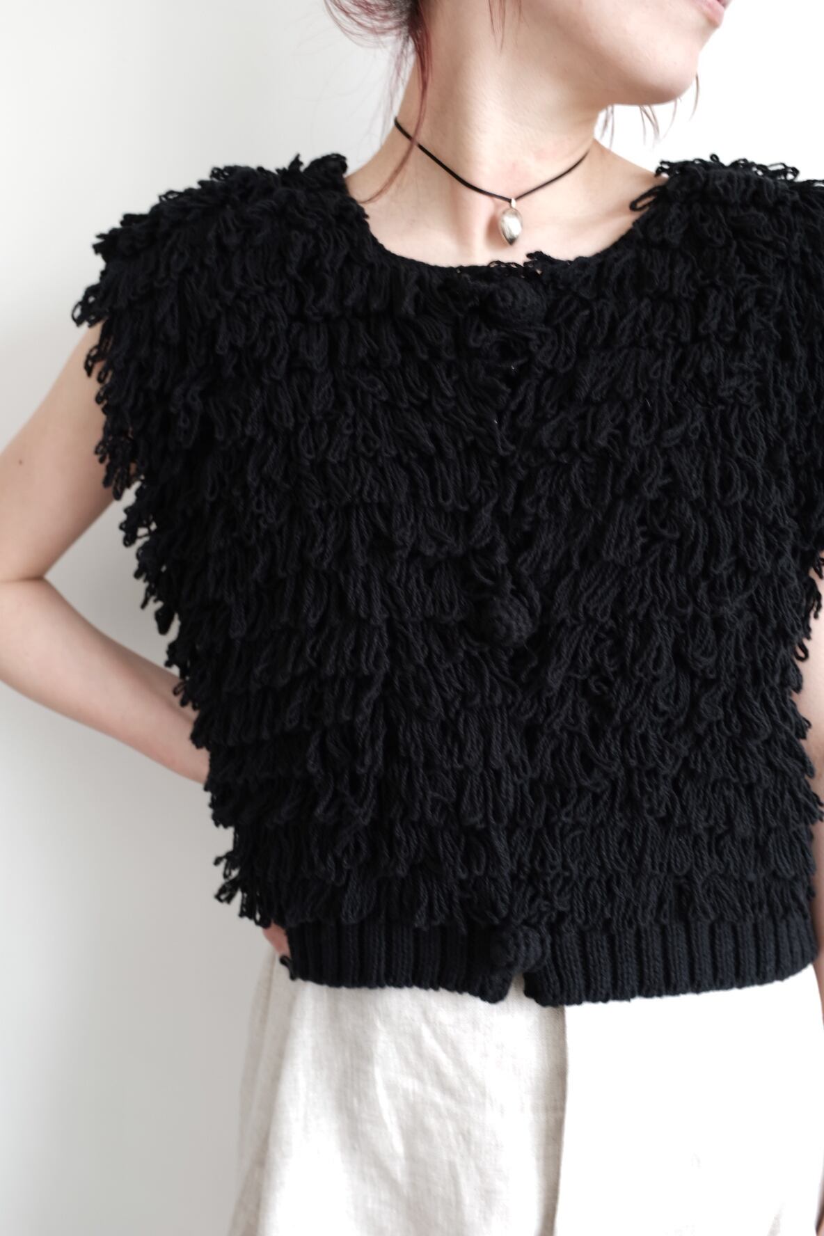 WRYHT]SHAGGY HAND SWEATER VEST | YES-姫路の美容院と服のお店YES  