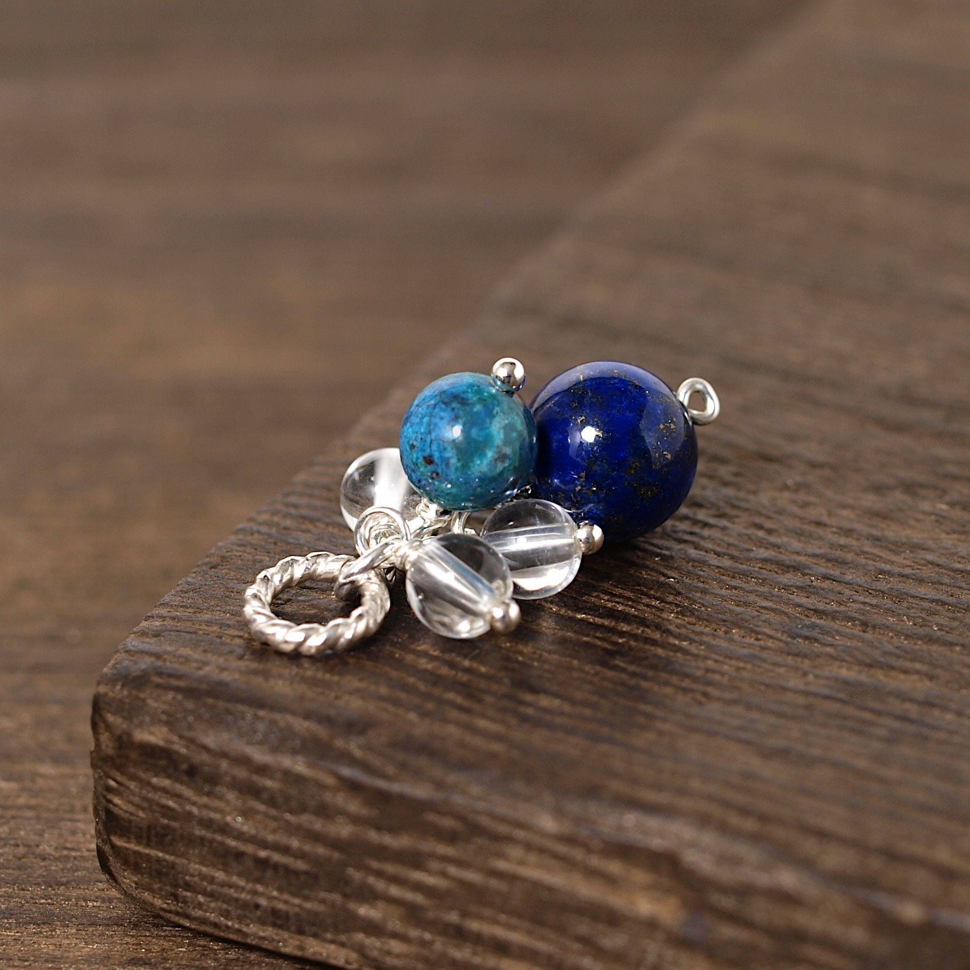 まるで自分が月から　地球 惑星を眺めているよう　幻想的　ガラスペンダントランプ まるで自分が月から 地球 惑星を眺めているよう 幻想的 ガラス