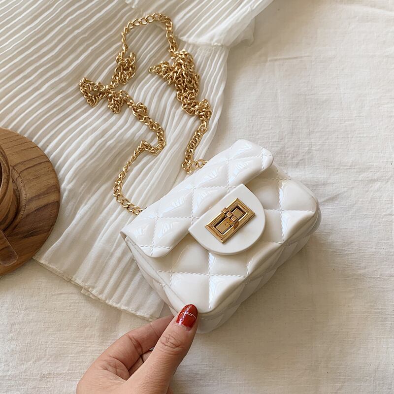 ミニバッグハンドバッグ2020オールマッチメッセンジャーバッグファッションチェーンワンショルダーダイヤモンドスモールスクエアバッグの新しい流行バージョン 手作りハンドバック80796186148