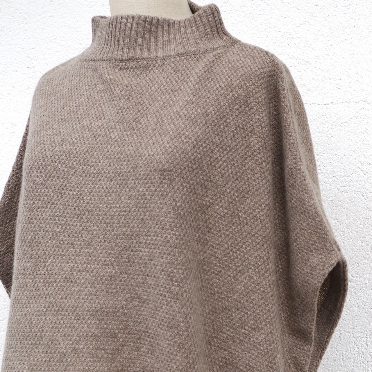 SIWALY  Bottle-neck Poncho Mocha