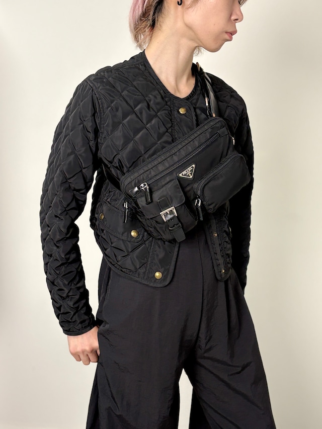 PRADA プラダ ショルダーバッグ ブラック トライアングルロゴ ナイロン スリングバッグ vintage ヴィンテージ オールド 883pem
