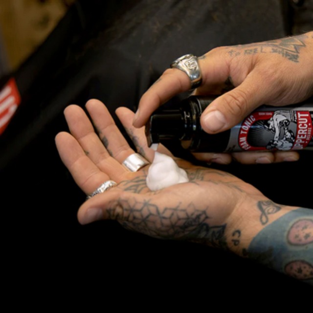 UPPERCUT DELUXE スタイリングフォームトニック