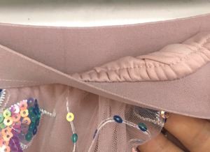 シャイニーバタフライ　スパンコース刺繍スカート　M25176