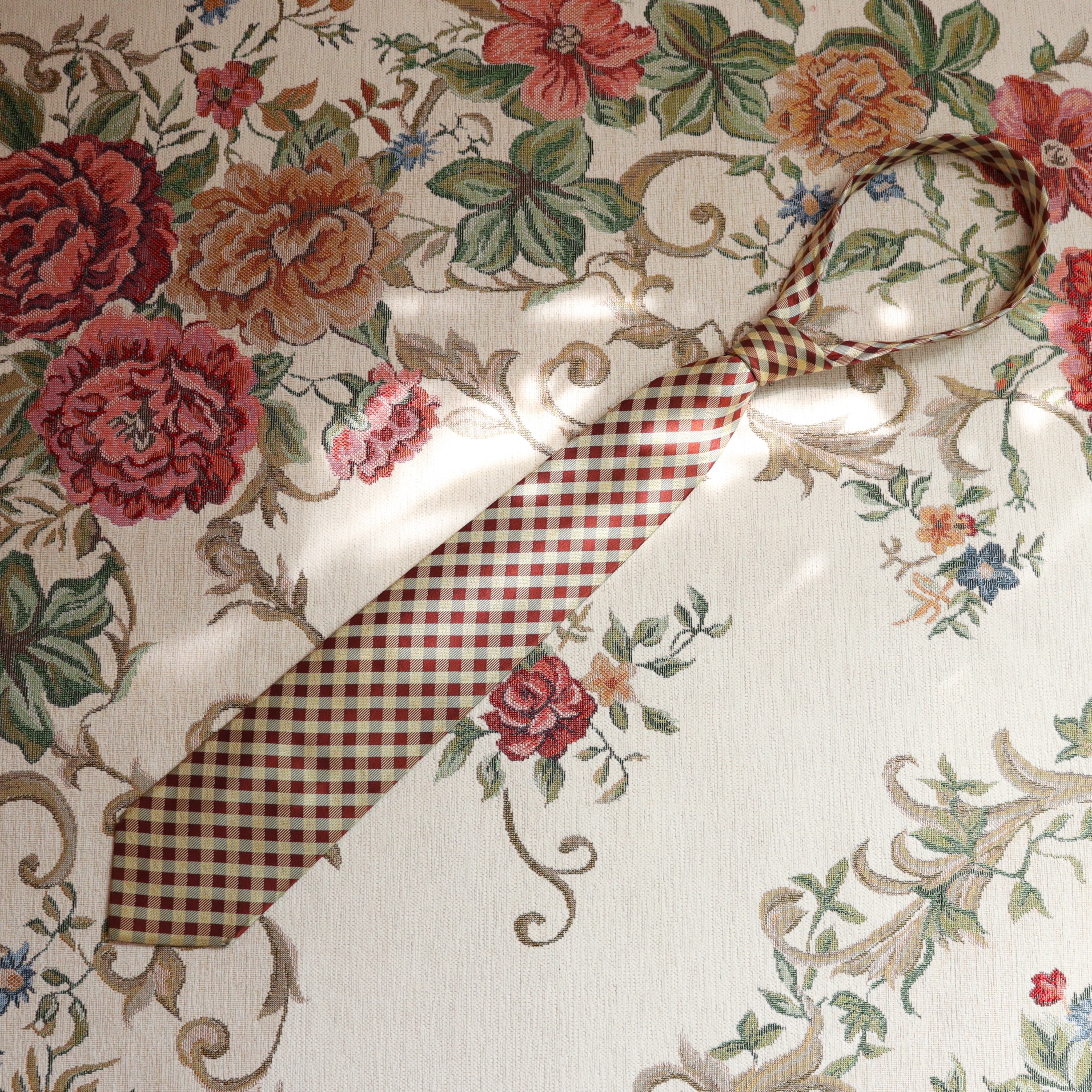 REGAL vintage necktie