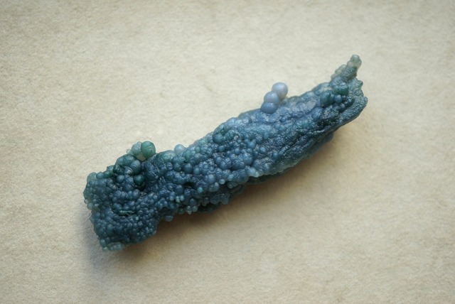 グレープアゲート(ボトリオイダル・アメシスト) Grape Agate (Amethyst) 1688